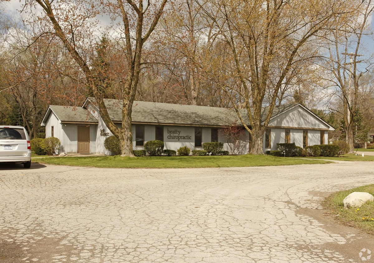 8050 Grand River