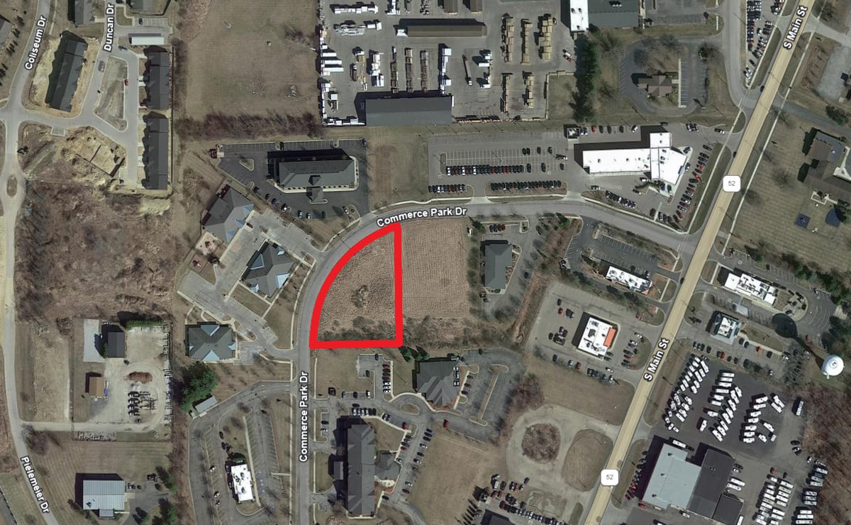 1.1 Acres Commerce Park Drive