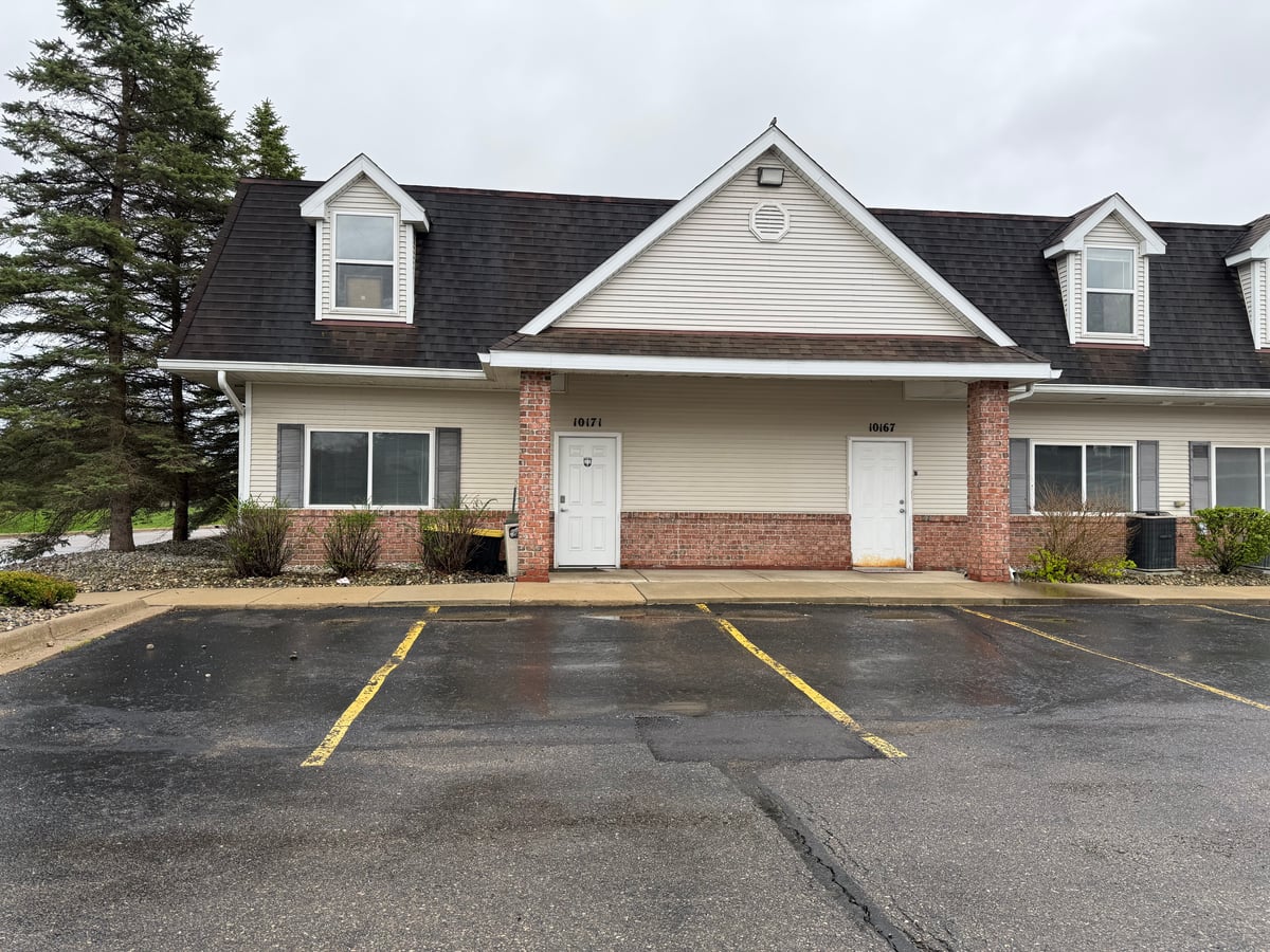 Hartland Commerce Center - Units 10167 & 10171